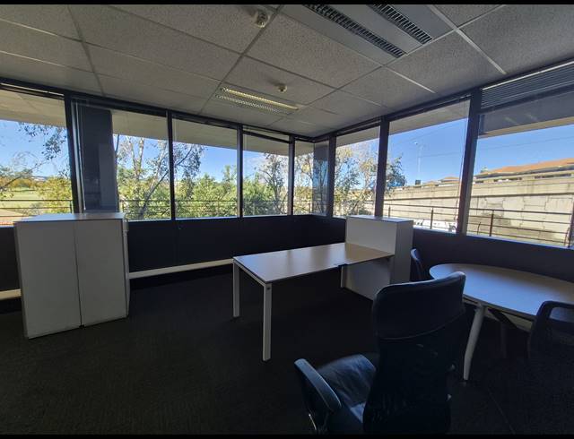 552M² OFFICE TO LET IN SANDTON CENTRAL